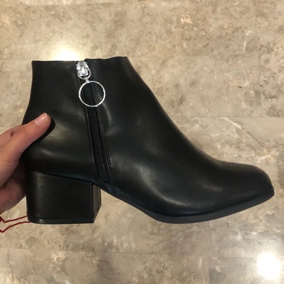 London Rebel Side Zip Heeled Ankle Boots - Picture 2 of 7